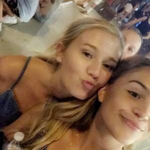 Meet your Posher, Julianne